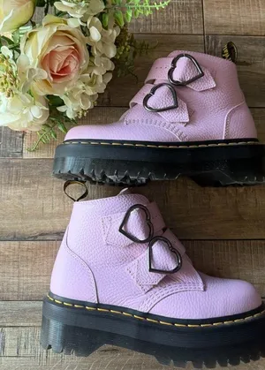 Dr. Martens Heart Buckle boots thumbnail 1