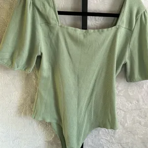 Everly Mint Green Puff Sleeve Bodysuit thumbnail 2