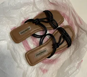 Steve Madden Sandals thumbnail 1