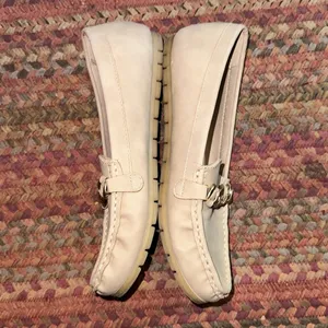 Lauren Blakwell Lizbeth Taupe Cream Loafers Gold Chain Detail thumbnail 2