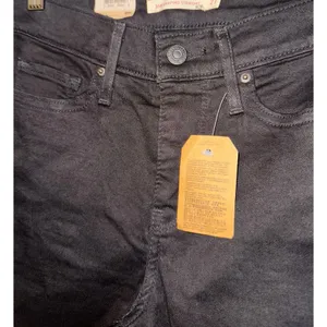 New Levis 314 Shaping Straight Black Jeans Womens 27x30 4 Short Minimalist Basic thumbnail 6