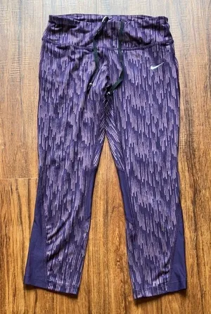 Nike dri fit‎ running Capri leggings size small thumbnail 1