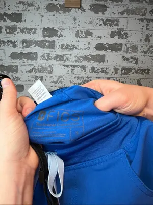 Figs | women straight leg scrub pants thumbnail 2