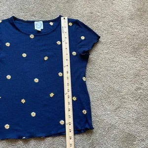 Blue Rain Embroidered Sunflower‎ Baby Tee Navy Blue Size: Small thumbnail 3