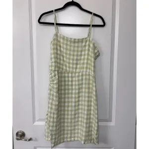Weekend Los Angeles Green Gingham Linen Blend Ruched Side Slit Mini Dress M NWT thumbnail 2