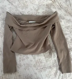 Abercrombie Off-The-Shoulder Top Gray XS thumbnail 2