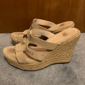 Ugg Wedge Heels thumbnail 3