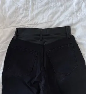 Abercrombie High-Rise Jeans 90s Straight Curve Love thumbnail 3