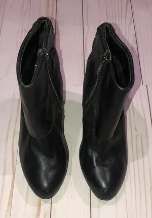 Jessica Simpson black leather booties thumbnail 1