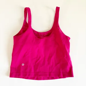 Lululemon Womens Passionate Pink Glow Up Embroidered Company Logo Tank Size 8 thumbnail 6