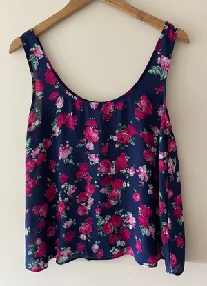 Forever‎ 21 Floral Print Chiffon Scoop Neck Tank Top thumbnail 1
