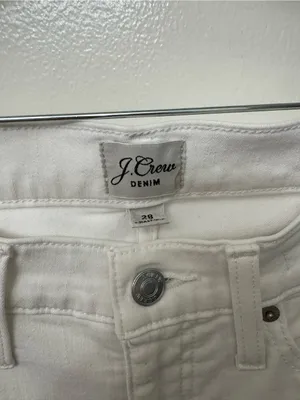 EUC J.Crew White 9" Mid-Rise Demi-Boot Crop Jean thumbnail 5