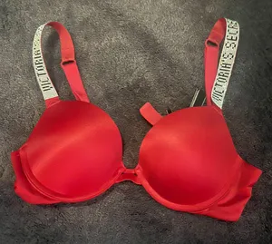 Victoria's Secret Push-up Bra thumbnail 1