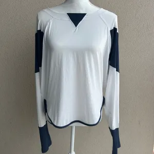Free People Movement White and Navy Colorblock Longsleeve Shirt Size XL thumbnail 2