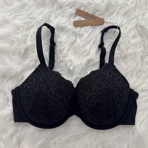 Skims Fits Everybody Lace T-shirt Bra Onyx Size 36D thumbnail 1