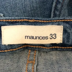 Maurices Button Fly Distressed Denim Jeans - 33R thumbnail 5