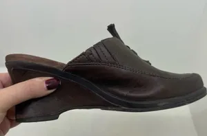 Ariat Women's Brown Leather Clogs Slip On Mules Tassels style #20926 size 7 thumbnail 7