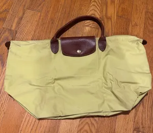 Longchamp Le Pliage Tote thumbnail 1