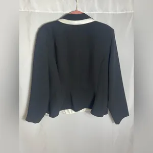 Danny & Nicole Black White Trim Blazer Jacket Size 18 Button Front Career thumbnail 4