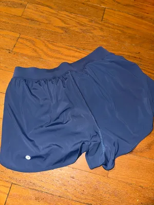 Lululemon shorts  thumbnail 2