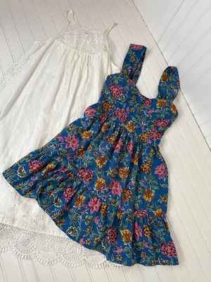 GAP White Crochet Trim Mini Dress & BAND OF GYPSIES Floral Mini Dress BUNDLE XS thumbnail 1