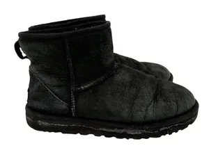 UGG Classic Mini‎ II Black Suede Sheepskin Boots 1016222 Womens Size 9 thumbnail 1