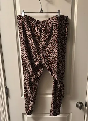 Torrid Leopard Print Leggings  thumbnail 3