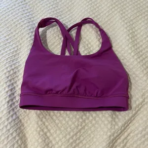 Lululemon bra thumbnail 1