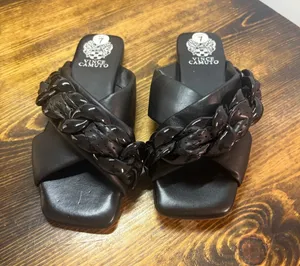 Vince Camuto black sandals size 7 thumbnail 1