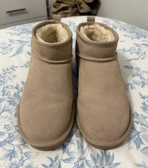 Dream Paris Boots thumbnail 1