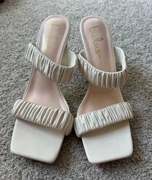 Lulus Cream Heels thumbnail 1