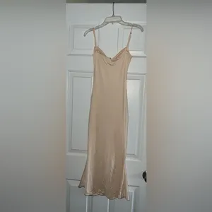 Oh Polly Julane Slinky Jersey Ruched Cut-Out Midaxi Dress in Buttercream Size 4 thumbnail 10