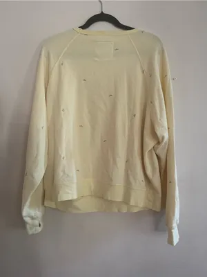 Peace Love World Pastel Yellow Ditsy Floral Print Sweatshirt Medium Cottagecore Cozy Crewneck thumbnail 4