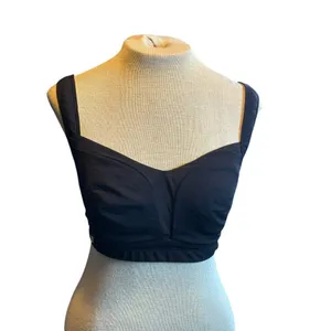 Lululemon Black Sports Bra Size 36DD Lightly Padded Adjustable Straps Hook Closu thumbnail 13