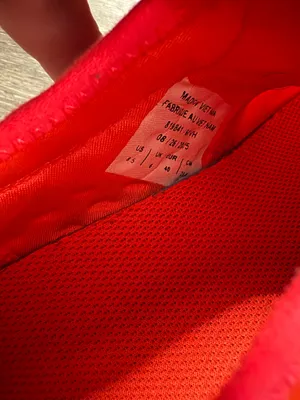 NWOT Nike Women's Juvenate "Atomic Pink/Bright Crimson" sneakers. Size 8.5 thumbnail 3