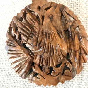 Vintage Hand Carved Wood Bird Pendant Necklace thumbnail 4