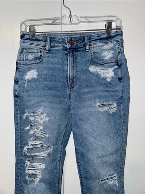 American Eagle Mom Jeans Light Wash High Rise Denim Women’s Size 2 thumbnail 2