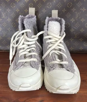 Converse Run Star Hike High Sherpa Platform Sneakers thumbnail 1