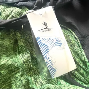 Icyzone green athletic tank with built in bra thumbnail 12