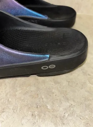 OOFOS OOAHH The Comfy Cushion Slide Sandals thumbnail 3
