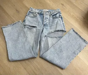 Abercrombie & Fitch The 90’s Baggie Low Rise Jeans thumbnail 3