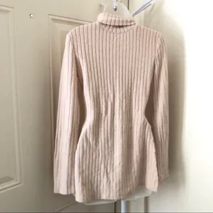 Cream and tan turtle neck fitted sweater long sleeve sweater side slit Measurement in pics thumbnail 2