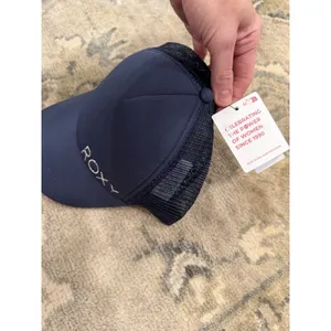 Roxy Women's Baseball Hat Navy Blue NWT thumbnail 9