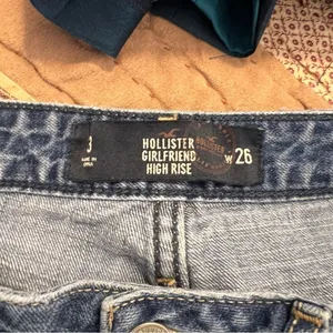 Hollister Women's‎ Juniors Size 3 Waist 26 Girlfriend High Rise Jean Medium Wash thumbnail 14