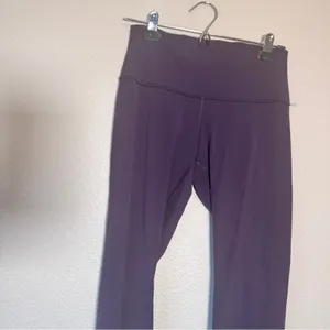 Lululemon Purple High Rise Leggings Yoga Pants Womens 6 Athletic Gym Workout thumbnail 7