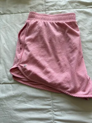 Old Navy Shorts Women’s Pink size L  thumbnail 6