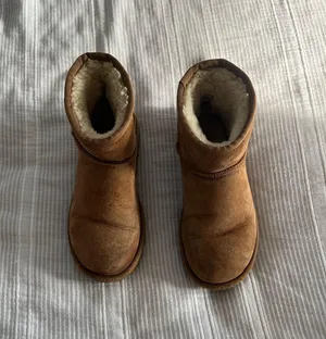 Ugg tan mini boots  thumbnail 1