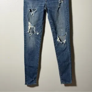American Eagle Outfitters Women's Hi-Rise Jegging‎ Blue Distressed Jeans size 4 thumbnail 3