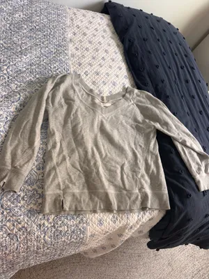 Grey Aerie Sweatshirt thumbnail 5