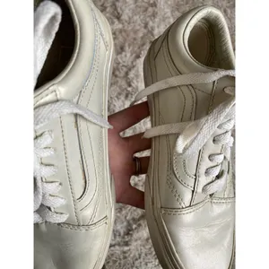 Vans Leather Low Top Sneakers Old Skool 90s Y2K Ivory VTG Skater Preppy Gen Z 6 thumbnail 9
